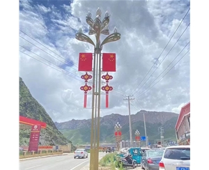 西藏抱箍太阳能路灯生产厂家