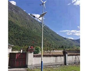 西藏壁挂太阳能路灯生产厂家